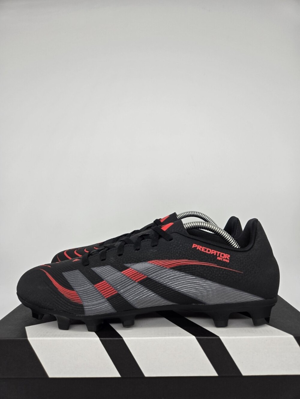adidas Men's Predator Club FG MG ID1325 Core Black Soccer Cleats Size 10